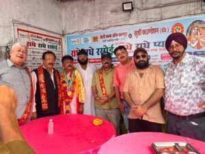 ख़ुशी फ़ाउण्डेशन द्वारा संचालित राधे राधे रसोई में चिकित्सकों का सम्मान किया गया तथा जनसेवा हेतु “राधे राधे प्याऊ” का भव्य उद्घाटन किया ।