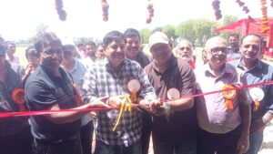 क्रिकेट जगत के दिग्गजों की उपस्थिति में हुआ द परफेक्ट पिच इनडोर अरेना का भव्य उद्घाटन ।