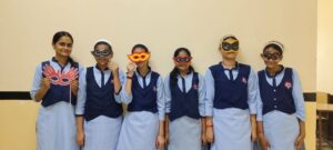 बाबा इंटरनेशनल स्कूल के बच्चों ने बनाये सुन्दर-सुन्दर मास्क