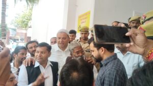 ई-पंजीकरण मॉड्यूल के विरोध में बार एसोसिएशन रामपुर का ज्ञापन, आंदोलन की चेताव