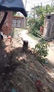 खरगापुर ग्राम में दबंग कर रहे पीड़ित की जमीन पर कब्जा सार्वजनिक रास्ता बंद करने की धमकी