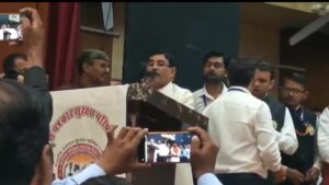 राष्ट्रीय पत्रकार सुरक्षा परिषद के अथक प्रयासों से सभी पत्रकारों का बनेगा आयुष्मान कार्ड जल्द ही नए पोर्टल की होगी शुरुआत सूचना निदेशक