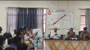 गोवर्धन में मुड़िया पूर्णिमा मेले को लेकर हाई लेवल बैठक संपन्न,करोड़ों श्रद्धालुओं की सुरक्षा और सुविधा के लिए खाका तैयार