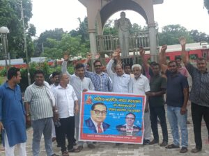 मेरठ कांड में पुलिस अधिकारियों पर गंभीर आरोप, अखिल भारतीय जाटव महासभा ने सिटी मजिस्ट्रेट रामपुर को सौंपा ज्ञापन