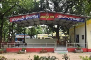 “थाने में रोजाना दखल, पुलिस से बहस—निचलौल में ‘फिक्सर’ की एंट्री से कानून व्यवस्था पर सवाल”