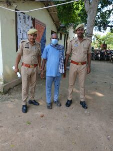 सिंदुरिया पुलिस ने 58 वर्षीय वारंटी को किया गिरफ्तार, न्यायालय के आदेश पर हुई कार्रवाई