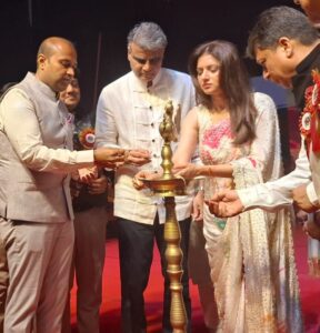 Bhagyashree and Himalaya Light the Ceremonial Lamp to Conclude ‘Panchamrit Utsav-2026’