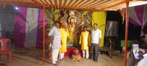 सलेमपुर गणेश चौराहे पर सजा गणपति बप्पा का पंडाल।   रिपोर्ट : दीपक कुमार प्रयागराज।  MD NEWS बहुआयामी समाचार