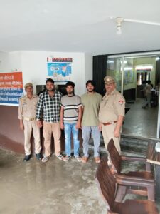 थाना रामराज पुलिस टीम ने 03 गैगेस्टर के आरोपीयों को किया गिरफ्तार               रिपोर्ट रूखशीद अहमद       MD NEWS बहुआयामी समाचार