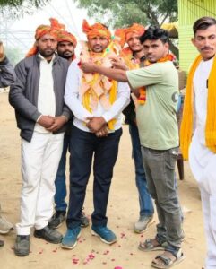 वार्ड 43 फतेहाबाद से नव चेतना पार्टी के प्रत्याशी होंगे रामभान सिंह निषाद जनता जनार्दन में भारी उत्साह