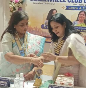 Inner Wheel Club of Varanasi Elite Hosts Chairman’s Visit, Blending Service with Culture