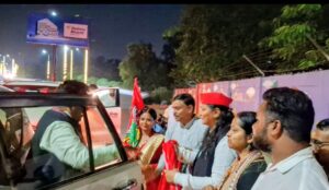 फुलवरिया फोरलेन पर डॉ. राजपाल कश्यप का सपाइयों ने किया भव्य स्वागत