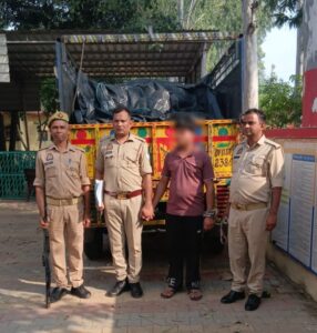 छपार पुलिस की बड़ी कार्रवाई, 380 किलो अवैध पटाखों के साथ एक गिरफ्तार महिंद्रा पिकअप बरामद MD NEWS बहुआयामी समाचार जिला सहायक ब्यूरो प्रमुख – रोहित जैन (दभेड़ी वाले)मुज़फ्फरनगर।