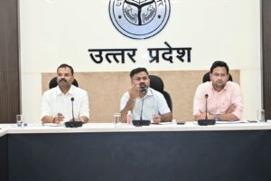सड़क मरम्मत की रिपोर्ट और मौके की स्थिति में अंतर मिला तो नपेंगे जिम्मेदार अधिकारी डीएमरिपोर्ट अनुप कुमार सहायक ब्यूरो चीफ