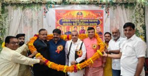 अखिल भारतीय कायस्थ महासभा द्वारा 98 कायस्थों का सम्मान