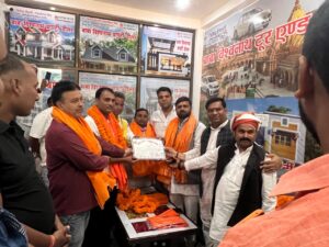 पलहीपट्टी बाजार व्यापार मंडल के अध्यक्ष बने जितेंद्र तिवारी, प्रेमचंद्र गुप्ता को मिली संरक्षक की जिम्मेदारी