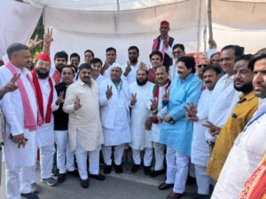 शिक्षक MLC चुनाव की मतगणना का जायजा लेने बरेली कॉलेज पहुंचे सांसद मोहिबुल्लाह नदवी