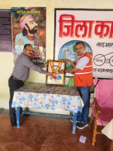 रेडक्रास के संस्थापक सर जॉन हेनरी डुनेन्ट जी की पुण्य तिथि पर जिला कारागार में चश्मा वितरण